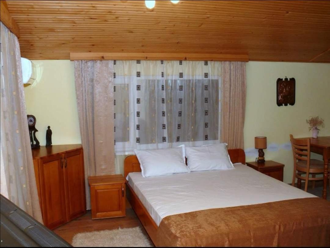 Hotel Комплекс Лебанов Yundola Habitación foto